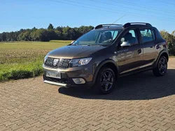 Braun Gebraucht 2017 Dacia Sandero Prestige Kleinwagen | 6.890 € (Guter Preis)