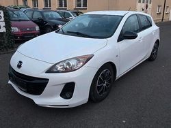Weiß Gebraucht 2013 Mazda 3 Limousine | 4.250 € (Superpreis)