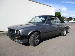 Granitsilbermetallic Gebraucht 1993 BMW 318 Cabriolet Cabrio | 14.800 €