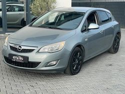 Grau Gebraucht 2011 Opel Astra Sport Limousine | 4.999 € (Etwas zu teuer)