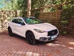 Weiß Gebraucht 2017 Infiniti QX30 SUV | 15.500 €