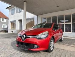 Rot Gebraucht 2013 Renault Clio IV Expression Limousine | 5.900 € (Fairer Preis)