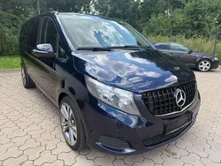 Blau Gebraucht 2015 Mercedes V250 Edition Van / Kleinbus | 21.000 € (Teuer)