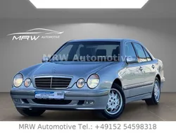 Silber Gebraucht 2002 Mercedes E280 Limousine | 9.840 €