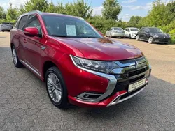 Dynamikrotpremiummetallic Gebraucht 2019 Mitsubishi Outlander P-HEV Diamant Edition SUV | 21.450 € (Fairer Preis)