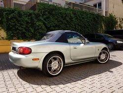 Grün metallic Gebraucht 2003 Mazda MX5 Cabrio | 3.999 €