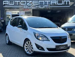 Weiß Gebraucht 2010 Opel Meriva Innovation Van / Kleinbus | 5.471 € (Fairer Preis)