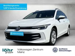 Pure white Gebraucht 2024 VW Golf VIII Life Kombi | 25.420 € (Guter Preis)
