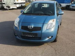 Blau Gebraucht 2007 Toyota Yaris Kleinwagen | 3.300 €