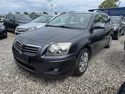 Grau Gebraucht 2008 Toyota Avensis Sol Kombi | 2.790 € (Fairer Preis)