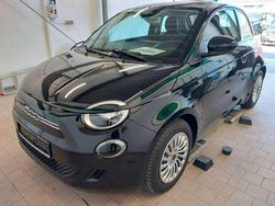 Schwarz Gebraucht 2023 Fiat 500e Kleinwagen | 21.899 € (Guter Preis)