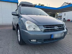 Andere außenfarben Gebraucht 2011 Kia Carnival 2 Van / Kleinbus | 7.000 €