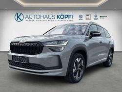 Steelgrau Neu 2025 Skoda Kodiaq SportLine SUV | 52.985 € (Fairer Preis)