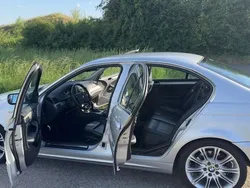 Silber Gebraucht 2002 BMW 330 Sport Line Limousine | 11.900 € (Teuer)