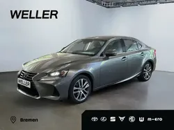 Grau Gebraucht 2020 Lexus IS300h Executive Line Limousine | 28.880 € (Fairer Preis)