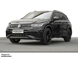Deep black perleffekt Gebraucht 2024 VW Tiguan Allspace R-line SUV | 57.980 €
