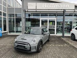 Grau Gebraucht 2022 Mini Cooper SE Essential Kleinwagen | 15.999 € (Guter Preis)