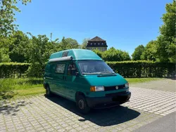 Grün Gebraucht 1999 VW T4 Van | 12.000 €