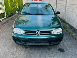 Grün Gebraucht 1999 VW Golf IV Kleinwagen | 1.150 € (Fairer Preis)