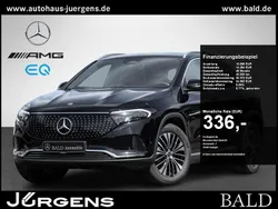 Schwarz metalliclack kosmosschwarz Gebraucht 2024 Mercedes EQA300 Electric Art SUV | 35.480 € (Guter Preis)