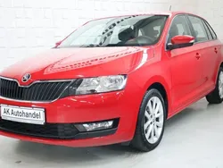 Rot Gebraucht 2017 Skoda Rapid Ambition Kombi | 11.890 € (Fairer Preis)