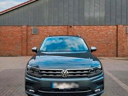 Grau Gebraucht 2019 VW Tiguan Allspace Highline SUV | 27.000 € (Fairer Preis)