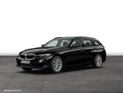 Schwarz Gebraucht 2024 BMW 330e Comfort Edition Kombi | 45.384 € (Fairer Preis)