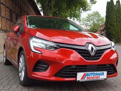 Rot Gebraucht 2020 Renault Clio V Experience Kleinwagen | 13.749 € (Fairer Preis)