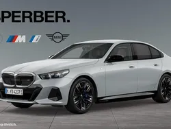 Grau Gebraucht 2024 BMW i5 Performance Limousine | 74.820 € (Fairer Preis)