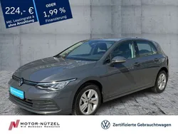 Grau Gebraucht 2024 VW Golf VIII Life Limousine | 22.430 € (Guter Preis)