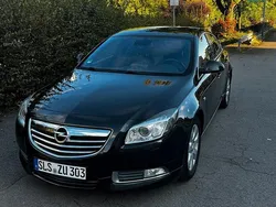 Schwarz Gebraucht 2012 Opel Insignia Limousine | 7.900 €