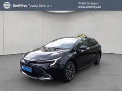 Mysticschwarz mica Neu 2025 Toyota Corolla Kombi | 34.450 €