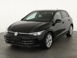 Grenadillschwarz metallic Neu 2025 VW Golf VIII Style Limousine | 37.495 € (Guter Preis)