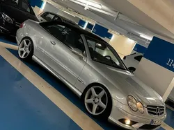 Silber Gebraucht 2006 Mercedes CLK500 AMG line Cabrio | 21.000 €