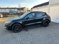 Schwarz Gebraucht 2017 Porsche Macan GTS SUV | 49.950 € (Teuer)