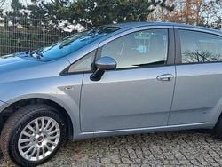 Silber Gebraucht 2010 Fiat Punto Limousine | 3.590 € (Etwas zu teuer)