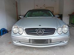 Silber Gebraucht 2002 Mercedes 320 Coupé | 4.000 €