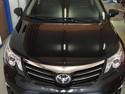 Schwarz metallic Gebraucht 2012 Toyota Avensis Kombi | 19.790 €