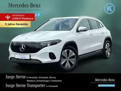 Unilack polarweiß Gebraucht 2024 Mercedes EQA300 Progressive SUV | 34.990 € (Fairer Preis)