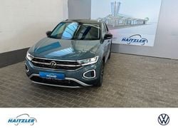 Blau Neu 2024 VW T-Roc Style SUV | 46.364 €