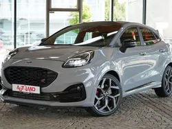 Grau Gebraucht 2023 Ford Puma ST SUV | 23.990 € (Guter Preis)
