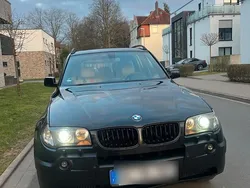 Schwarz Gebraucht 2005 BMW X3 SUV | 4.600 € (Fairer Preis)