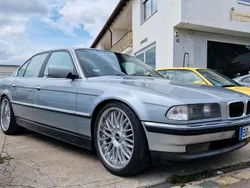 Silber Gebraucht 1995 BMW 740 Limousine | 9.250 €