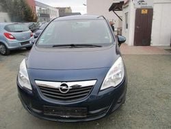 Blau Gebraucht 2011 Opel Meriva Design Edition Van / Kleinbus | 3.650 € (Guter Preis)