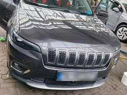 Grau Gebraucht 2019 Jeep Cherokee SUV | 17.500 € (Fairer Preis)