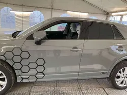 Grau Gebraucht 2018 Audi Q2 Sport SUV | 23.300 € (Fairer Preis)