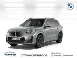 Silber Neu 2025 BMW iX1 M Sport SUV | 69.390 €