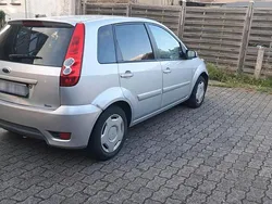 Grau Gebraucht 2008 Ford Fiesta Kleinwagen | 1.300 € (Guter Preis)