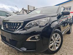 Schwarz Gebraucht 2020 Peugeot 5008 Van / Kleinbus | 15.113 € (Superpreis)