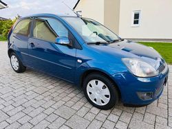 Blau Gebraucht 2009 Ford Fiesta Style Limousine | 2.950 € (Guter Preis)